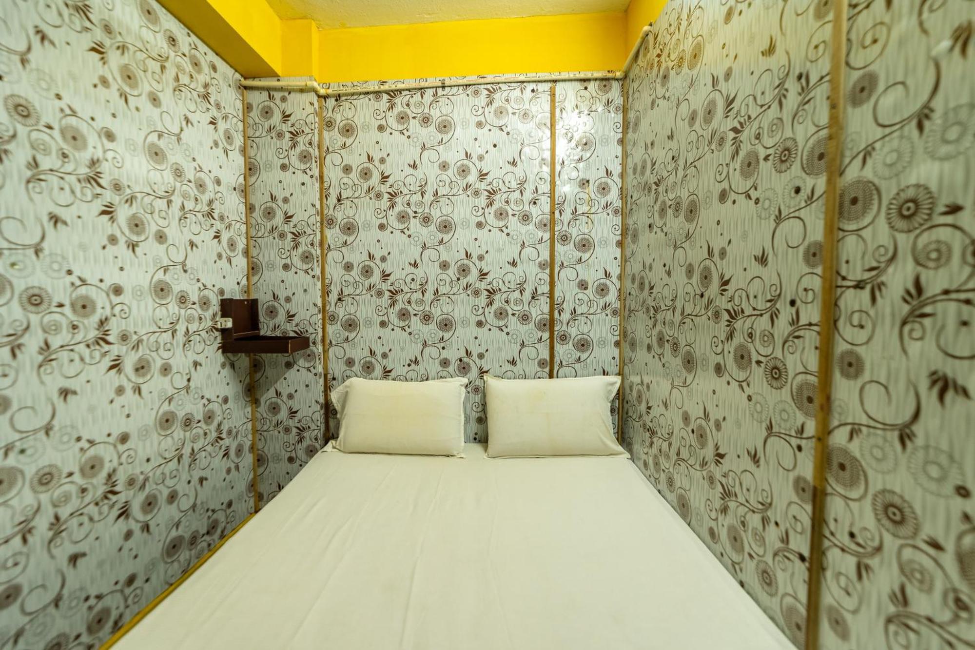 Vasavi Residenzcy Hotel Puducherry Eksteriør billede