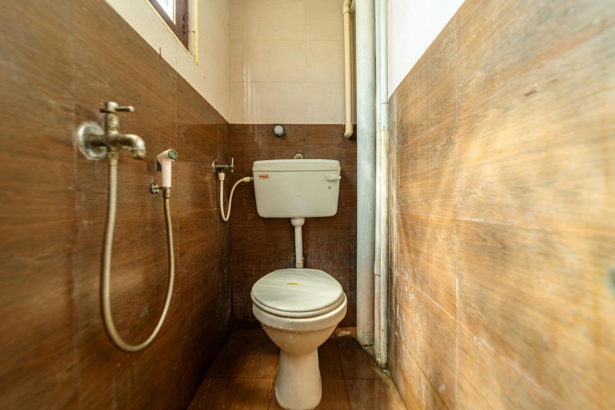 Vasavi Residenzcy Hotel Puducherry Eksteriør billede